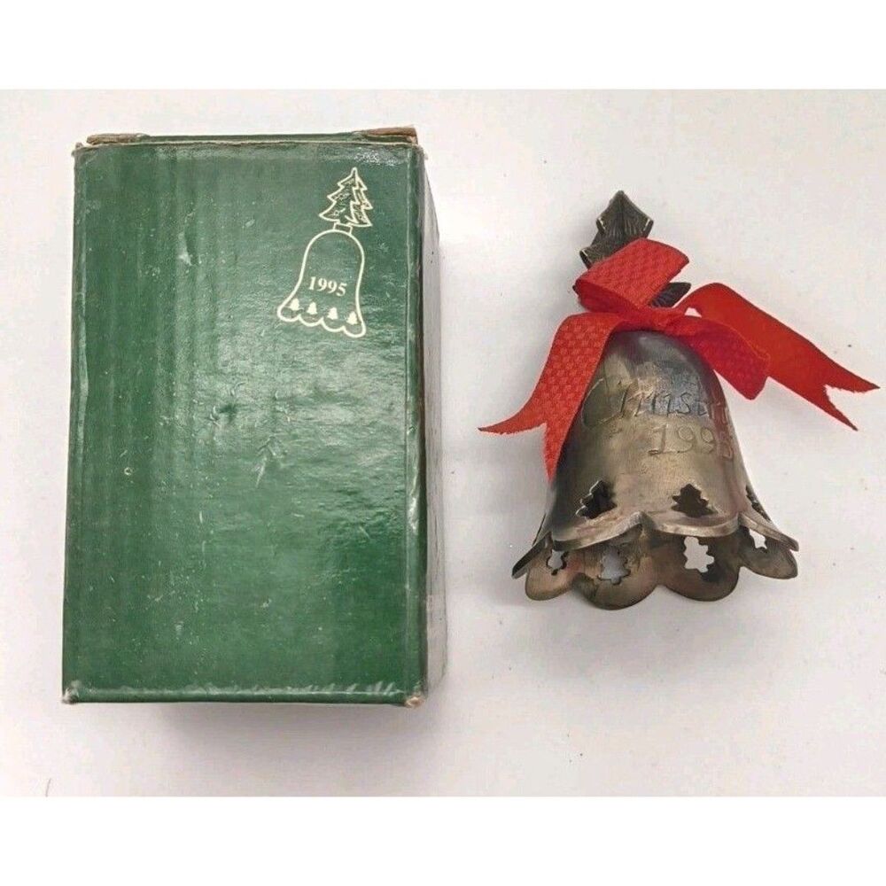 1995 International Silver Co. Silver Plated Engraved Christmas Bell